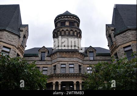 Dettaglio dell'edificio amministrativo dello storico Ohio State Reformatory di Mansfield, ora una popolare attrazione turistica e location per le riprese. Foto Stock