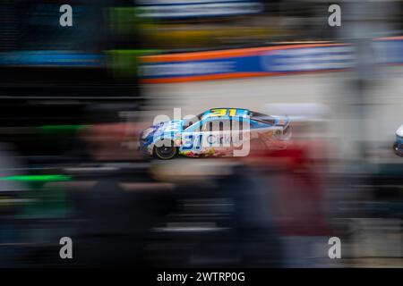 17 marzo 2024, Bristol, Tn, Stati Uniti: 17 marzo, 2024-Bristol, TN; Daniel Hemric si aggiudica la posizione per il Food City 500 a Bristol, TN, USA. (Immagine di credito: © Logan T Arce Action Sports/ASP) SOLO PER USO EDITORIALE! Non per USO commerciale! Foto Stock