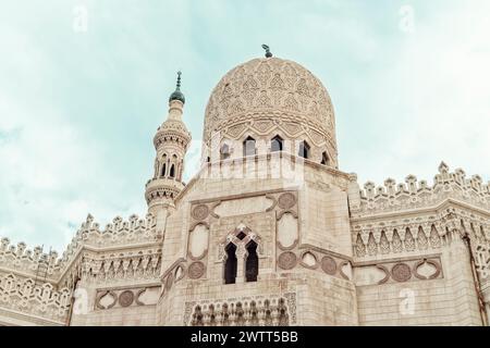 Vista della moschea di Abu al Abbas al Mursi ad Alessandria, il Cairo Foto Stock
