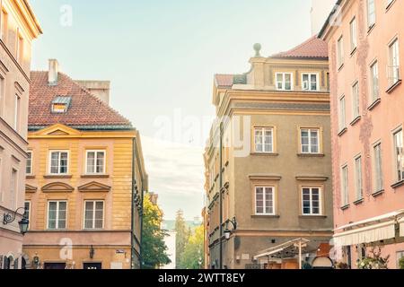 Edifici storici nella città vecchia di Varsavia, Polonia Foto Stock