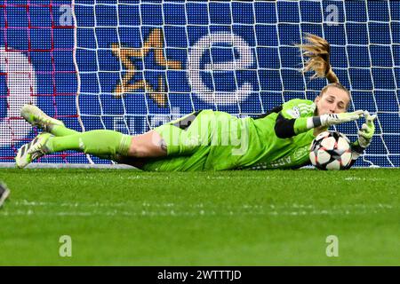 AMSTERDAM - la portiere dell'Ajax Regina van Eijk durante i quarti di finale femminile di UEFA Champions League tra l'Ajax e il Chelsea FC alla Johan Cruijff Arena il 19 marzo 2024 ad Amsterdam, Paesi Bassi. ANP GERRIT VAN COLOGNE Foto Stock