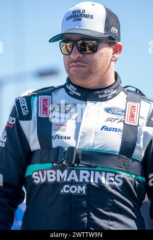 Avondale, Arizona, Stati Uniti. 9 marzo 2024. Chris Buescher sale in pista per qualificarsi per gli Shriners Children's 500 di Avondale, Arizona, USA. (Immagine di credito: © Logan T Arce Action Sports/ASP) SOLO PER USO EDITORIALE! Non per USO commerciale! Foto Stock