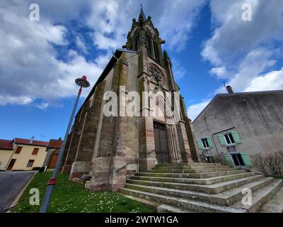 © Arthur Blanc/radio France/Maxppp - Arthur Blanc/radio France/Maxppp, x 11/03/2024 l'église de Saint-Maurice-aux-Forges, en Meurthe-et-Moselle. Commune don t le maire vient de donner ses 50 000 euros d'indemnités afin de financer en partie la Restauration de l'édifice Francia, 11 marzo 2024 la chiesa di Saint-Maurice-aux-Forges, a Meurthe-et-Moselle. Comune il cui sindaco ha appena versato 50.000 euro a titolo di risarcimento per finanziare in parte il restauro dell'edificio *** didascalia locale *** France Bleu Sud Lorraine credito: MAXPPP/Alamy Live News Foto Stock