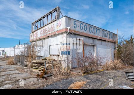 Gelateria abbandonata in un parco divertimenti di Wildwood, New Jersey Foto Stock