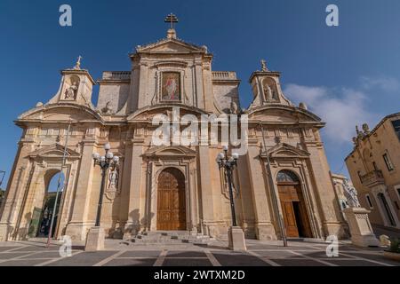 Antica Basilica di San Paolo, Rabat, Malta, in una giornata di sole Foto Stock