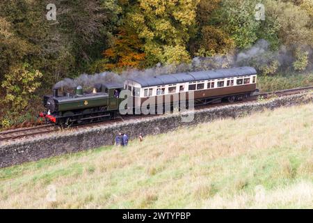 Un treno a vapore sulla East Lancs Railway Foto Stock