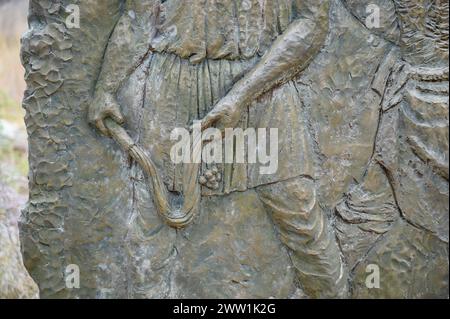 The Scourging at the Pillar – Second Sorrowful Mystery. Una scultura in rilievo sul Monte Podbrdo (la collina delle apparizioni) a Medjugorje. Foto Stock