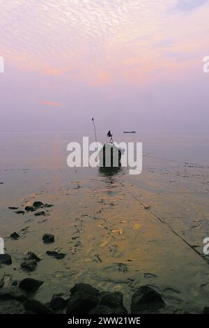 hanra, splendido villaggio di pescatori vicino al porto dei diamanti della piccola città, situato sulle rive del fiume gange nel bengala occidentale, in india Foto Stock