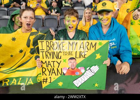 Sydney, Australia. 21 marzo 2024. Tifosi di Socceroos durante la partita di qualificazione della Coppa del mondo FIFA 2026 tra Subway Socceroos Australia e Libano al CommBank Stadium di Sydney, Australia, il 21 marzo 2024. Foto di Peter Dovgan. Solo per uso editoriale, licenza richiesta per uso commerciale. Non utilizzare in scommesse, giochi o pubblicazioni di singoli club/campionato/giocatori. Crediti: UK Sports Pics Ltd/Alamy Live News Foto Stock