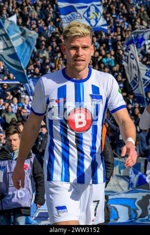 Florian Niederlechner (Hertha BSC, #07), Freisteller, Hertha BSC - FC Schalke 04, 2. Bundesliga, Fussball, DFB, Spielzeit 2023/2024, 26. Spieltag, O. Foto Stock