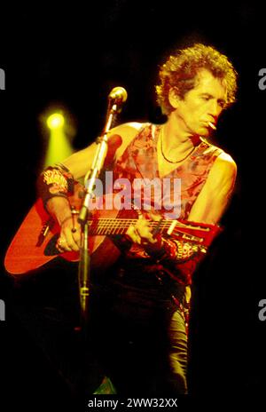 Keith Richards dei Rolling Stones alla Brixton Academy, Londra, Regno Unito, luglio 1995 Foto Stock