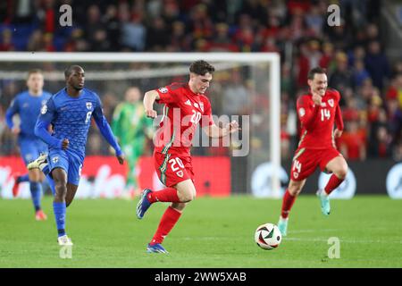 Cardiff, Regno Unito. 21 marzo 2024. Wales Dan James (M) (20) in azione durante la semifinale Galles contro Finlandia UEFA Euro 2024 Qualifier al Cardiff City Stadium, Cardiff, Galles, Regno Unito il 21 marzo 2024 Credit: Every Second Media/Alamy Live News Foto Stock