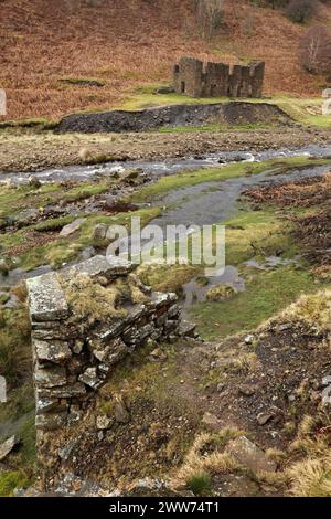 Miniere di piombo abbandonate presso la miniera Sir Francis Mine, Gunnerside, Swaledale, Yorkshire, Regno Unito. Foto Stock