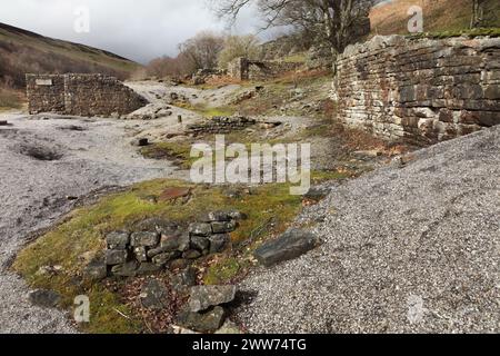 Miniere di piombo abbandonate presso la miniera Sir Francis Mine, Gunnerside, Swaledale, Yorkshire, Regno Unito. Foto Stock