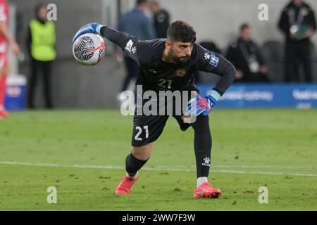 Parramatta, Australia. 21 marzo 2024. La squadra di calcio libanese Mostafa Matar è vista in azione durante la partita di qualificazione della Coppa del mondo 2026 tra Australia e Libano tenutasi al CommBank Stadium. Punteggio finale; Australia 2:0 Libano. (Foto di Luis Veniegra/SOPA Images/Sipa USA) credito: SIPA USA/Alamy Live News Foto Stock