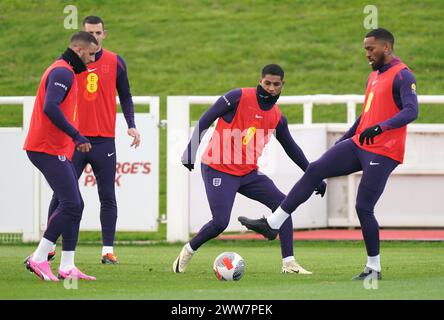 Da sinistra a destra, l'inglese Kyle Walker, Lewis Dunk, Marcus Rashford e Ivan Toney durante una sessione di allenamento a St. George's Park, Burton Upon Trent. Data foto: Venerdì 22 marzo 2024. Foto Stock