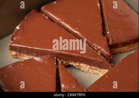 Deliziose crostate al cioccolato fatte in casa con vista dall'alto. Foto Stock