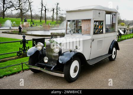 Rolls Royce Phantom II Ice Cream Van a Kensington Park. Foto Stock