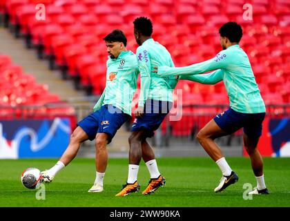 Il brasiliano Lucas Paqueta (a sinistra) durante una sessione di allenamento al Wembley Stadium di Londra. Data foto: Venerdì 22 marzo 2024. Foto Stock