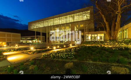 linz, austria, 21 marzo 2024, johannes kepler university, jku, edificio della biblioteca *** linz, österreich, 21. März 2024, johannes kepler Universität, jku, bibliotheksgebäude Copyright: XW.Simlingerx Foto Stock