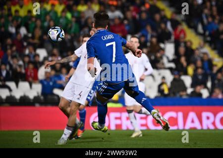 Cesena, Italia. 22 marzo 2024. Gol italiano Cesare Casadei 1-0 durante la partita di qualificazione del Campionato europeo Under 21 2025 tra Italia e Lettonia allo Stadio Dino Manuzzi - Sport, calcio - Cesena, Italia - venerdì 22 marzo 2024 (foto di massimo Paolone/LaPresse) crediti: LaPresse/Alamy Live News Foto Stock