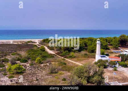 Faro a Poseidi, Kassandra, Halkidiki. Grecia. Fu costruito nel 1864 dalla French Lighthouse Society. conosciuta per la sua bellezza architettonica e la Foto Stock