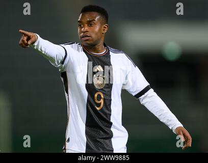 Chemnitz, Germania. 22 marzo 2024. Calcio, U21 uomini: Qualificazioni al Campionato europeo, Germania - Kosovo, 1° turno, gruppo D, giorno 8, stadio - An der Gellertstraße. I gesticolati tedeschi di Youssoufa Moukoko. Crediti: Robert Michael/dpa/Alamy Live News Foto Stock