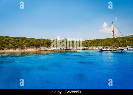 La splendida costa turchese di Bodrum Foto Stock