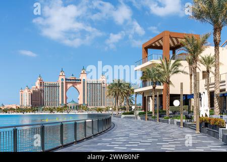 Dubai Atlantis Hotel sull'isola artificiale, la ricchezza delle vacanze di lusso di Palm Jumeirah Foto Stock