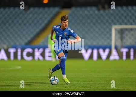 Cesare Casadei (Italia U21) durante la partita di qualificazione del Campionato UEFA Under 21 2025 tra Italia U21 2-0 Lettonia U21 allo stadio Orogel il 22 marzo 2024 a Cesena, Italia. Crediti: Maurizio Borsari/AFLO/Alamy Live News Foto Stock