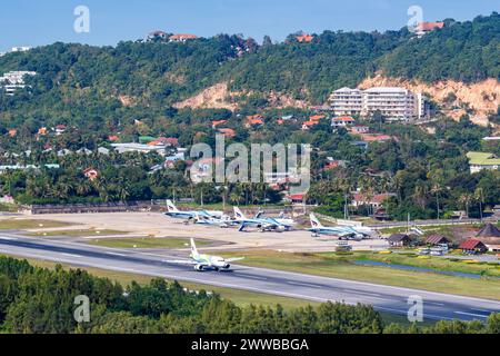 Ko Samui, Thailandia - 11 febbraio 2023: Bangkok Air Airplanes presso l'aeroporto Ko Samui (USM) in Thailandia. Foto Stock