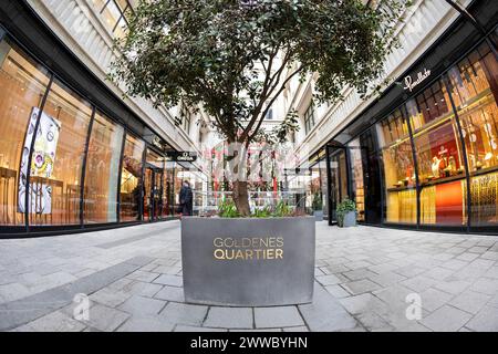 Goldenes Quartier nel centro di Vienna, Vienna, Austria Foto Stock