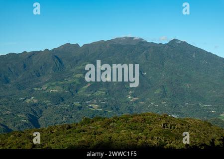 Il vulcano Barú è l'altitudine più alta di Panama e uno dei più alti dell'America centrale, con un'altezza di 3475 m sul livello del mare - foto stock Foto Stock