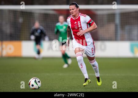 Amsterdam, Paesi Bassi. 23 marzo 2024. AMSTERDAM, 23-03-2024, De. Toekomst, Azerion Eredivisie vrouwen, Ajax - PEC (donne), stagione 2023/2024, durante la partita Ajax - PEC (donne), giocatore Ajax Sherida Spitse crediti: Pro Shots/Alamy Live News Foto Stock