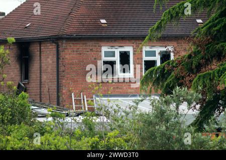 11/05/2012..la scena in Victory Road, Allenton, Derby, dove cinque bambini sono morti e due adulti sono stati portati in ospedale questa mattina dopo un incendio... tutto Foto Stock