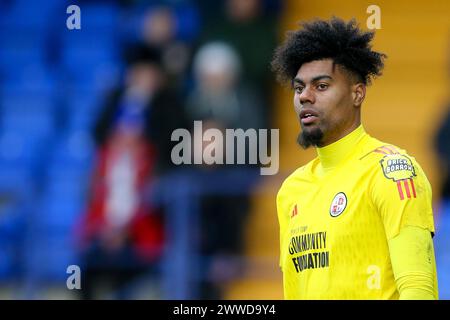 Birkenhead, Regno Unito. 23 marzo 2024. Corey Addai, il portiere di Crawley Town guarda. EFL Skybet Football League Two Match, Tranmere Rovers contro Crawley Town a Prenton Park, Birkenhead, Wirral sabato 23 marzo 2024. Questa immagine può essere utilizzata solo per scopi editoriali. Solo per uso editoriale, .pic di Chris Stading/ credito: Andrew Orchard fotografia sportiva/Alamy Live News Foto Stock