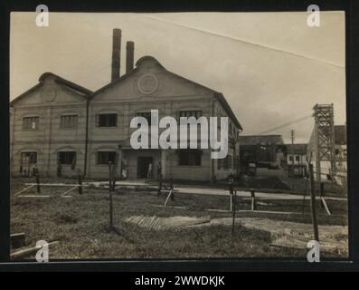 Vista della centrale elettrica di Kuching, che mostra gli edifici, le infrastrutture di generazione di energia e le strutture di distribuzione nel Borneo. Foto Stock