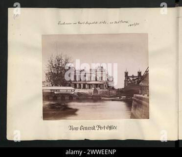 Il New General Post Office in Malesia, costruito tra il 1860 e il 1900, fungeva da principale centro postale per la distribuzione della posta e i servizi postali amministrativi. Foto Stock