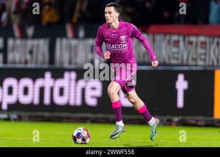 Tilburg, Paesi Bassi. 23 marzo 2024. TILBURG, PAESI BASSI - 23 MARZO: Milan Robberechts di VVV-Venlo in azione durante l'incontro olandese Keuken Kampioen Divisie tra Willem II e VVV-Venlo al Koning Willem II Stadion il 23 marzo 2024 a Tilburg, Paesi Bassi. (Foto di Joris Verwijst/Orange Pictures) credito: Orange Pics BV/Alamy Live News Foto Stock