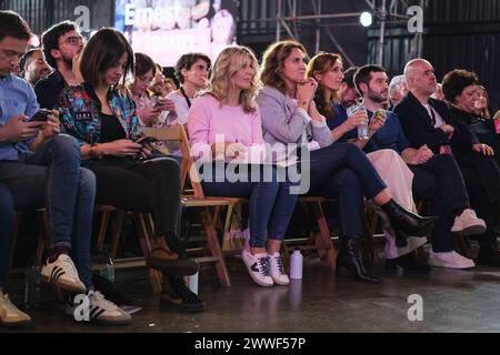 Secondo Vicepresidente, Ministro del lavoro e leader di Sumar, Yolanda Diaz, durante la cerimonia di chiusura dell'Assemblea fondatrice di Sumar, a la nave, in data Foto Stock