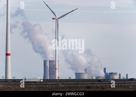 RWE Power AG Kraftwerk a Niederaußem, Renania settentrionale-Vestfalia, Germania © Wojciech Strozyk / Alamy Stock Photo Foto Stock