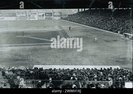 Ray Caldwell, giocatore di baseball. Miglioramento digitale di un'immagine di pubblico dominio. Foto Stock