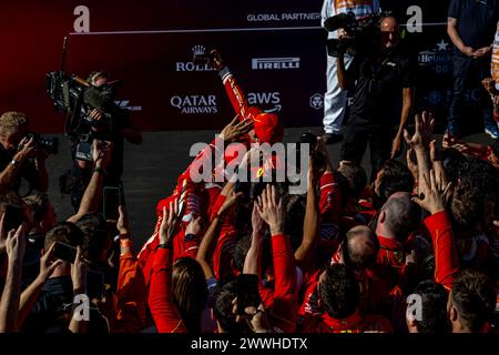 Melbourne, Australia, 24 marzo, Carlos Sainz, spagnolo gareggia per la Ferrari. Giorno della gara, terzo round del campionato di Formula 1 2024. Crediti: Michael Potts/Alamy Live News Foto Stock