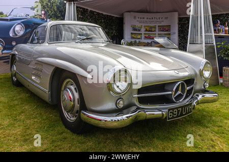 1956 Mercedes-Benz 300 SL, in mostra al Salone Privé Concours d'Elégance tenutosi a Blenheim Palace. Foto Stock