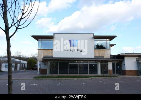 Woking College, Woking Surrey, Regno Unito, sesto college a Rydens Way Foto Stock