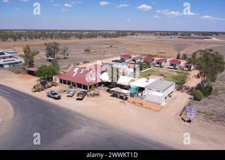 Aereo dell'unico hotel nel villaggio di confine NSW/QLD di Hebel Queensland Australia Foto Stock