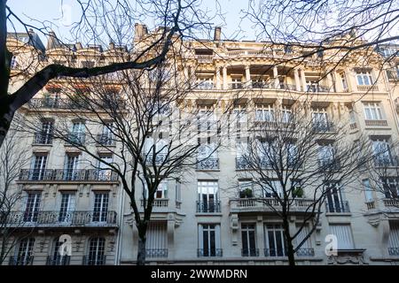 5 dicembre 2023 - Appartamenti nel quartiere "Trocadéro", Parigi, Francia. Foto Stock