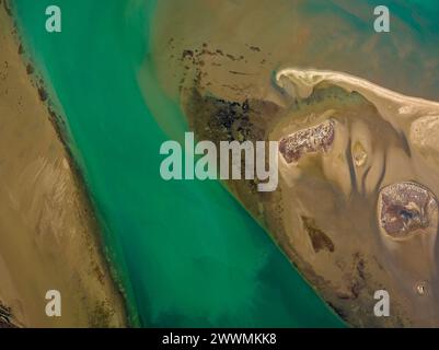 Vista aerea della baia di Fangar e dell'accumulo di sedimenti in questo punto del delta dell'Ebro (Tarragona, Catalogna, Spagna) Foto Stock