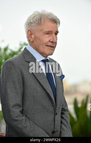 L'attore Harrison Ford posa durante la fotocall del film "Indiana Jones and the Dial of Destiny" in occasione del 76° Festival di Cannes Foto Stock