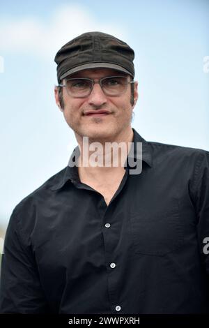 L'attore Robert Rodriguez ha posato durante la chiamata fotografica del film "Hypnotic" in occasione del Festival di Cannes il 26 maggio 2023 Foto Stock